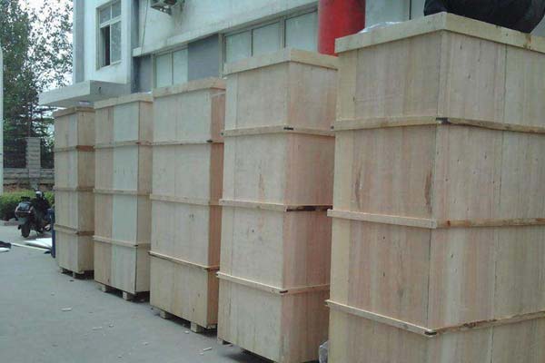 四川木制包裝箱包裝危險品的方法以及注意事項