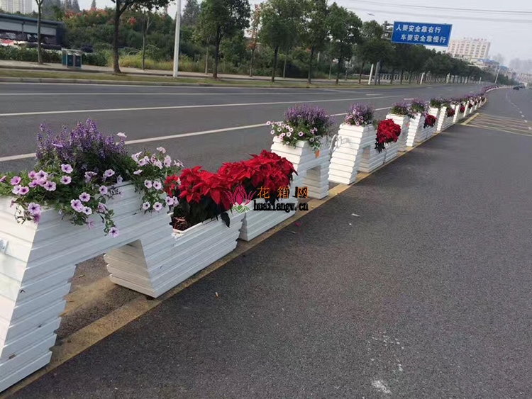PVC花箱、pvc長條花箱、pvc道路花箱圖片