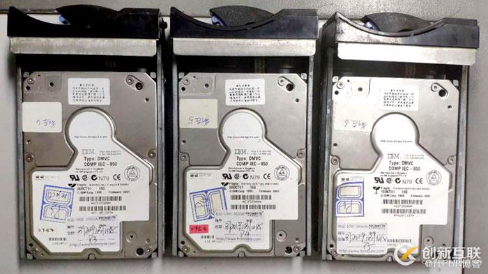 服務(wù)器硬盤(pán)掉線,重啟后數(shù)據(jù)同步了怎么恢復(fù)