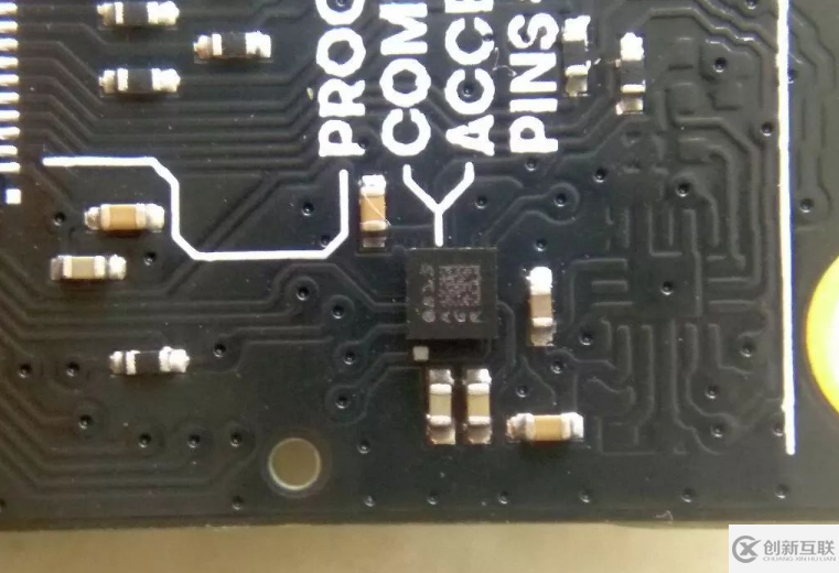 如何進(jìn)行新舊版本microbit上使用的傳感器對比