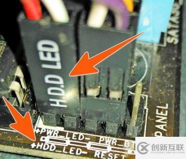 電腦機(jī)箱線怎么接主板